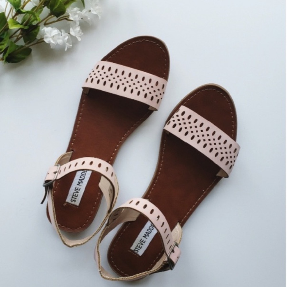 NWT! Steve Madden Reyla Sandals